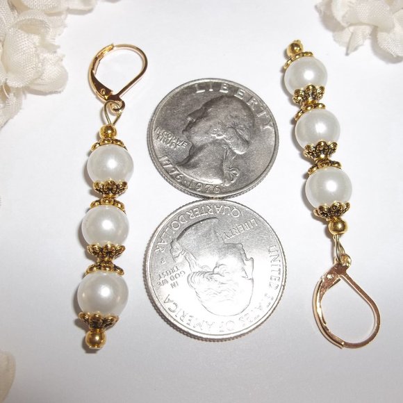 Earring, Pearl Earring, White and Gold Earring, White Earring, Earring Set 7899 - Picture 3 of 8